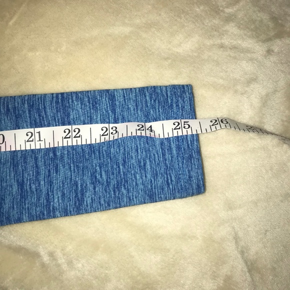 Compression like Reebok shirt - Picture 5 of 8